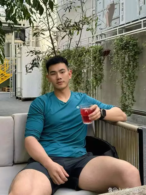 黄晓冬